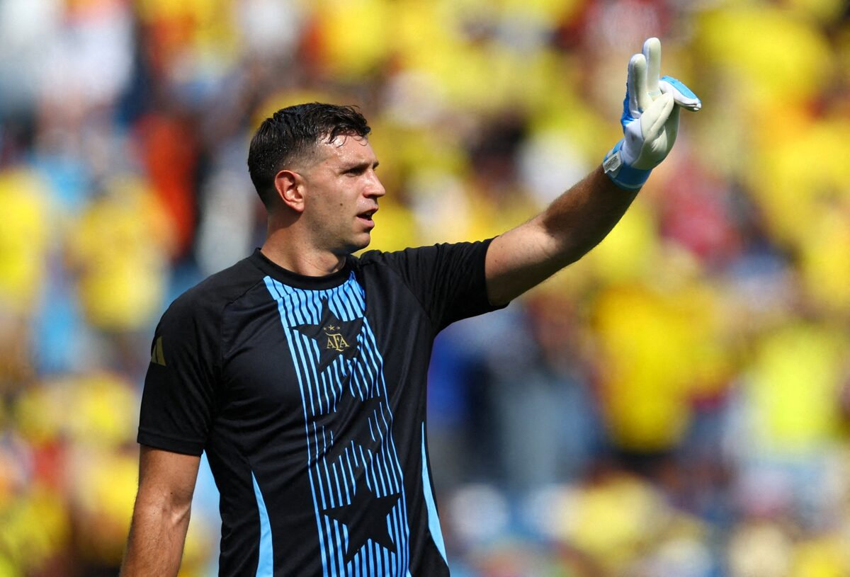 Giáo án đặc biệt cho Emiliano Martinez trước World Cup 2026 - hình ảnh - hi88vipvn.com Giáo án đặc biệt cho Emiliano Martinez trước World Cup 2026 - hình ảnh - hi88vipvn.com