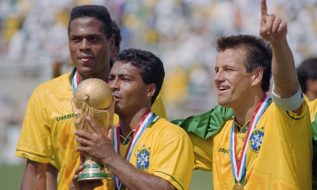 Romario: ‘Áp lực sẽ là động lực để Brazil vô địch World Cup’ - hình ảnh - hi88vipvn.com