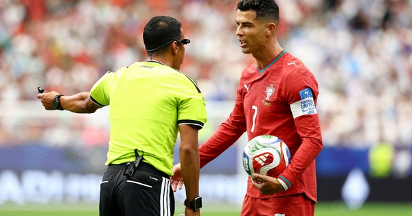 Ronaldo từ chối bình luận về Messi sau trận Bồ Đào Nha – Cơ hội nhận Thưởng đăng ký Hi88 ngay hôm nay - hình ảnh - hi88vipvn.com Ronaldo từ chối bình luận về Messi sau trận Bồ Đào Nha – Cơ hội nhận Thưởng đăng ký Hi88 ngay hôm nay - hình ảnh - hi88vipvn.com