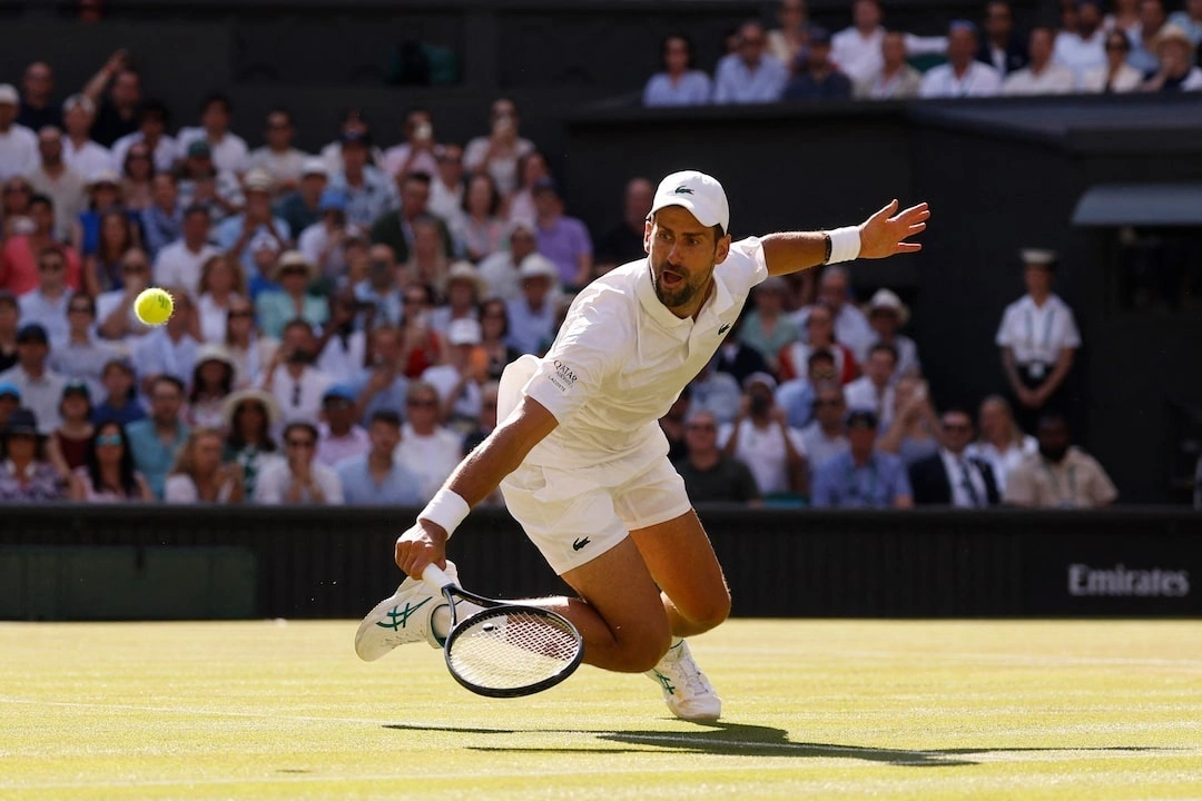 Djokovic cân bằng kỷ lục của Federer ở Wimbledon: Dấu ấn lịch sử giữa mùa giải bội thu - hình ảnh - hi88vipvn.com Djokovic cân bằng kỷ lục của Federer ở Wimbledon: Dấu ấn lịch sử giữa mùa giải bội thu - hình ảnh - hi88vipvn.com
