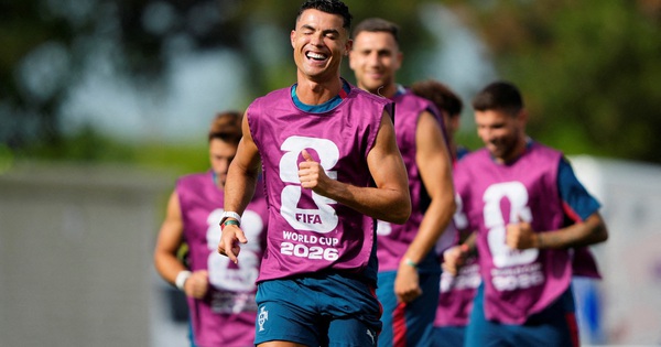 Ronaldo nguy cơ cao phải dự bị trận sống còn đấu Croatia, HLV Martinez tạo cú sốc? - hình ảnh - hi88vipvn.com Ronaldo nguy cơ cao phải dự bị trận sống còn đấu Croatia, HLV Martinez tạo cú sốc? - hình ảnh - hi88vipvn.com